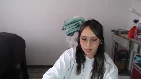 Alice online show from February 17, 8:58 pm