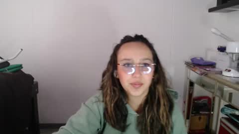 Alice online show from March 4, 7:11 pm