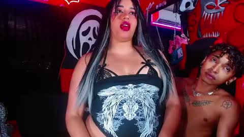 Snapshot of skarlettmusex chatting on April 14, 1:50 pm SkarlettKell online show from April 14, 1:50 pm