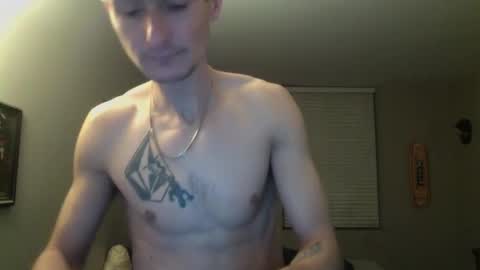 Snapshot of skater_v2 chatting on October 12, 9:19 am Christopher online show from October 12, 9:19 am