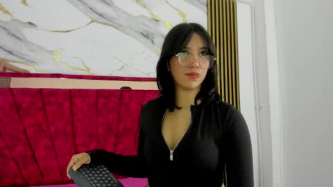 skaylar_95_mylove online show from February 24, 3:26 am