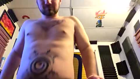 skimaskcouple89108 online show from February 20, 2:52 am