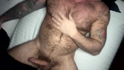 Snapshot of skimaskedbeef chatting on February 23, 4:50 am BEEF online show from February 23, 4:50 am