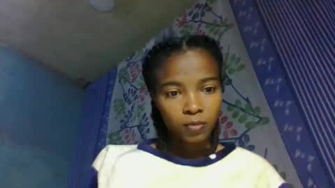 skinny7809 online show from April 12, 10:59 pm