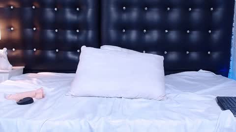 skinny_hottie18 online show from January 30, 11:02 pm