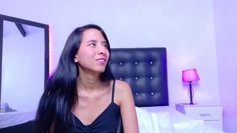 skinny_hottie18 online show from September 23, 1:58 pm