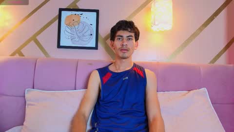 skinny jean  online show from March 3, 10:04 pm