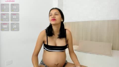 lilly online show from December 15, 11:36 am