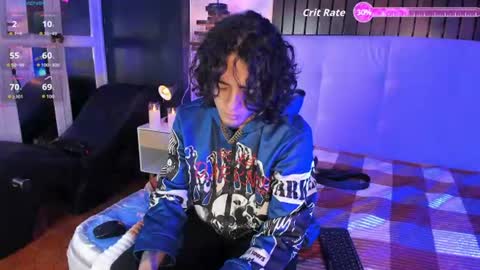 Snapshot of skinny_mac_ chatting on June 19, 1:48 pm Mac online show from June 19, 1:48 pm