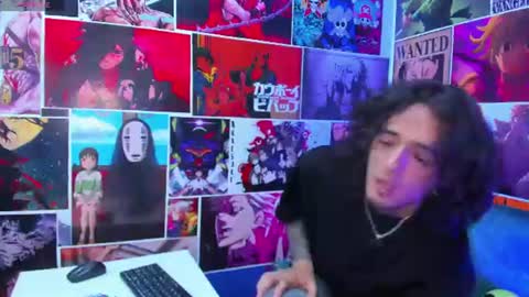 Snapshot of skinny_mac_ chatting on July 6, 8:11 pm Mac online show from July 6, 8:11 pm