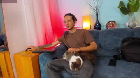 Snapshot of skinny_mac_ chatting on July 20, 3:03 pm Mac online show from July 20, 3:03 pm