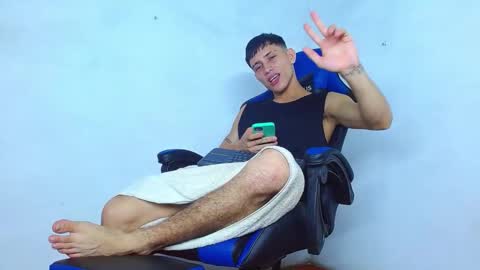 skinny marked online show from December 7, 2:53 am