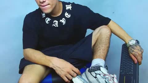 skinny marked online show from December 9, 3:29 am