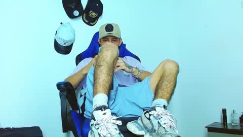 skinny marked online show from January 2, 9:18 pm