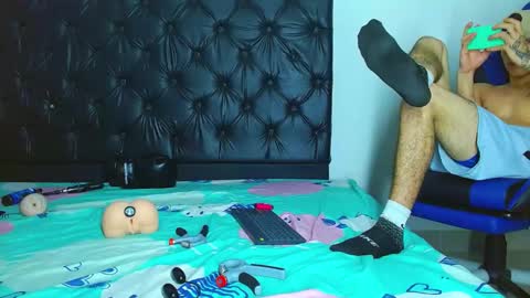 skinny marked online show from January 12, 12:28 am