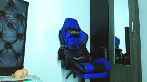 skinny marked online show from January 14, 2:50 am