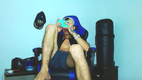 skinny marked online show from January 20, 2:11 am