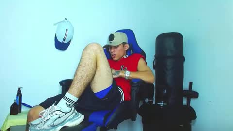 skinny marked online show from January 22, 3:18 pm