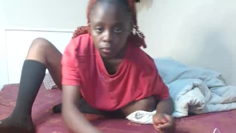 Munah online show from December 14, 2:11 pm