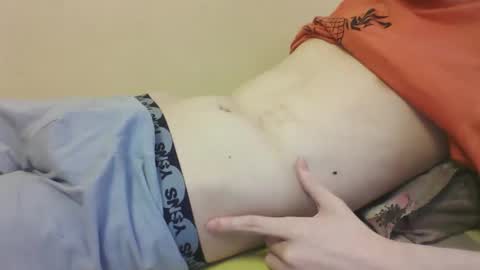 Snapshot of skinnycuteman chatting on September 13, 12:38 pm skinnycuteb0y online show from September 13, 12:38 pm