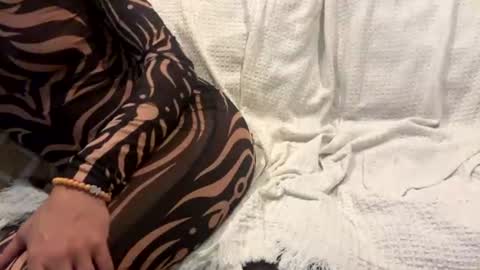 skinnydirtycouple online show from July 27, 2:29 am