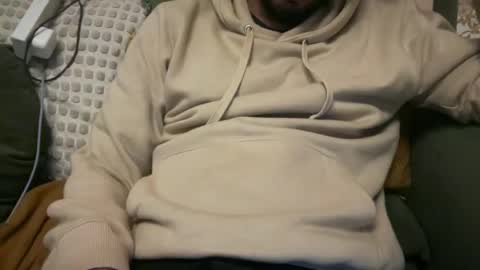 Snapshot of skinnyguyfun chatting on June 10, 11:13 pm skinnyguyfun online show from June 10, 11:13 pm
