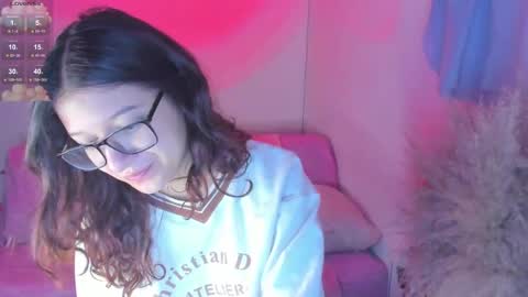  SKINNYHORNY   online show from October 30, 7:10 am