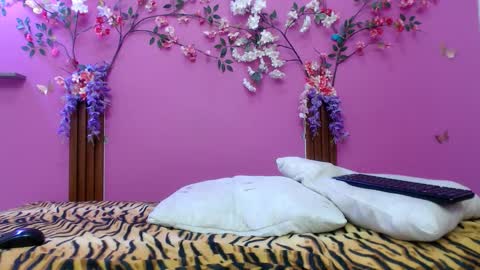 sofia online show from February 27, 1:33 pm