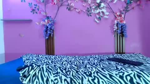sofia online show from June 11, 1:38 am