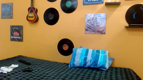 VERUS online show from December 18, 7:09 pm