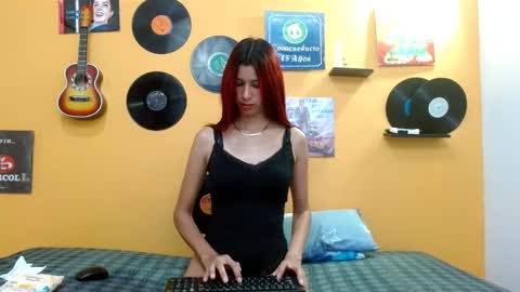 Snapshot of skinnyverus18 chatting on January 10, 7:15 pm VERUS online show from January 10, 7:15 pm