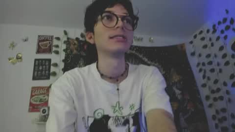 skiny_dann online show from April 21, 2:51 am