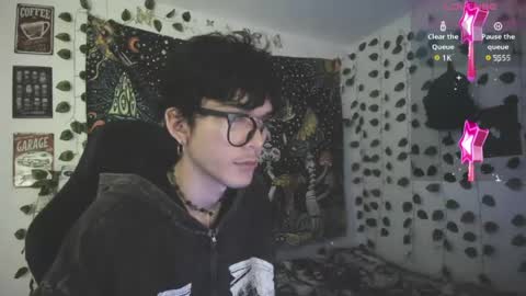 skiny_dann online show from April 23, 3:08 am