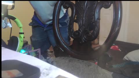 Snapshot of skinzandbait chatting on January 21, 5:49 am strokerpoker online show from January 21, 5:49 am