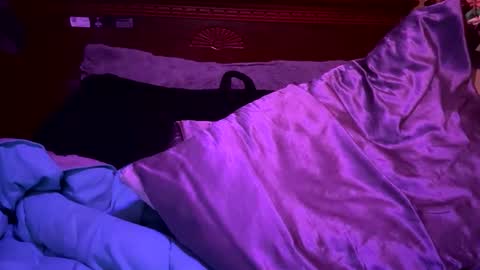 Skittles online show from February 11, 11:32 am