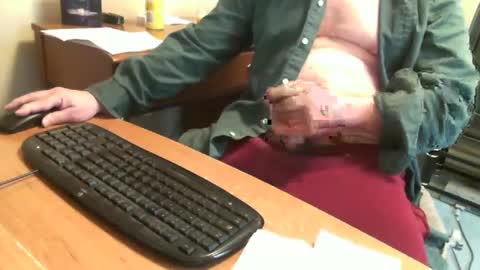 skn1960e online show from December 10, 2:50 pm