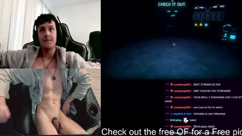 Snapshot of skrogdog chatting on April 15, 7:58 pm skrogdog online show from April 15, 7:58 pm