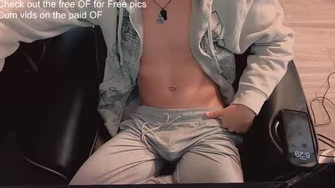 skrogdog online show from May 5, 10:29 pm