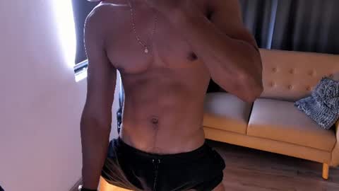 Liam Vokov online show from August 7, 5:37 pm