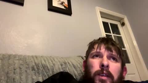 skuzzy25 online show from January 13, 2:18 am