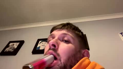 skuzzy25 online show from January 29, 1:27 am