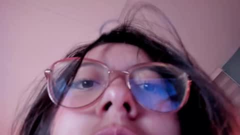 Hanna  online show from February 10, 5:25 am