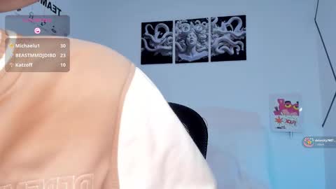 Daniel online show from November 29, 9:23 am