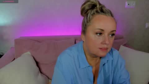 Snapshot of sky_kuper chatting on September 8, 11:59 pm Sky online show from September 8, 11:59 pm