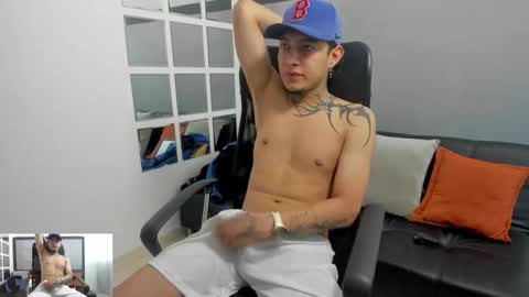 sky_wild online show from October 20, 9:04 pm