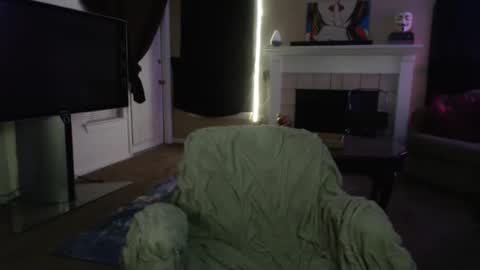 SKYLE   online show from December 10, 2:16 am