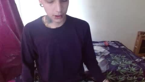 Snapshot of skykar chatting on October 31, 7:37 pm reep online show from October 31, 7:37 pm