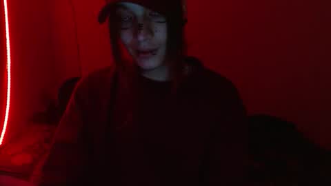 Snapshot of skykar chatting on November 19, 4:34 am reep online show from November 19, 4:34 am