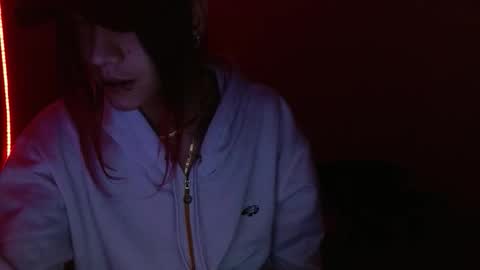 Snapshot of skykar chatting on November 27, 2:35 am reep online show from November 27, 2:35 am