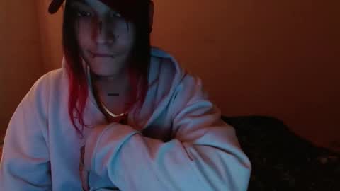 Snapshot of skykar chatting on November 30, 4:38 am reep online show from November 30, 4:38 am